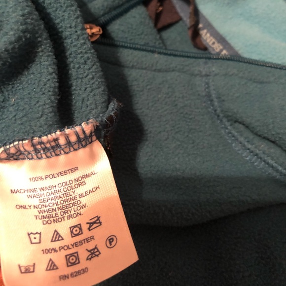 Eddie Bauer Woman’s Fleece - Picture 5 of 6